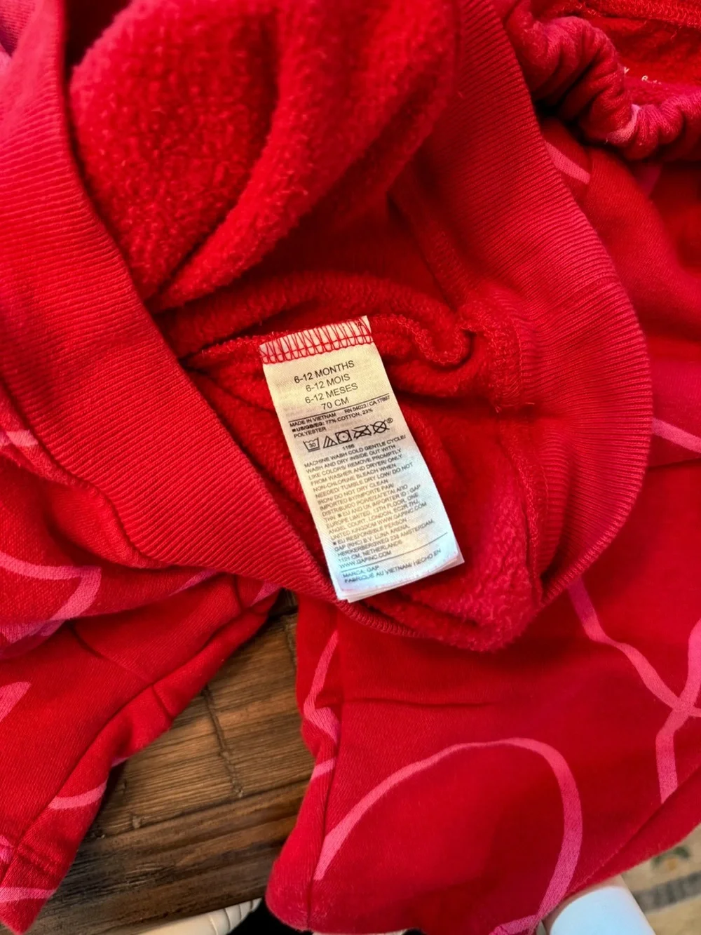 Baby Gap VintageSoft Red Heart Sweatshirt & Sweatpants Set 6–12M